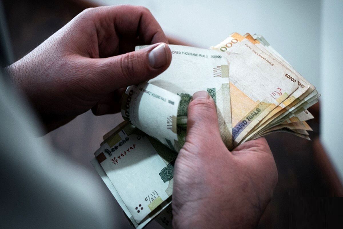 دستمزد کارگران هر ۳ ماه یک بار افزایش مییابد؟