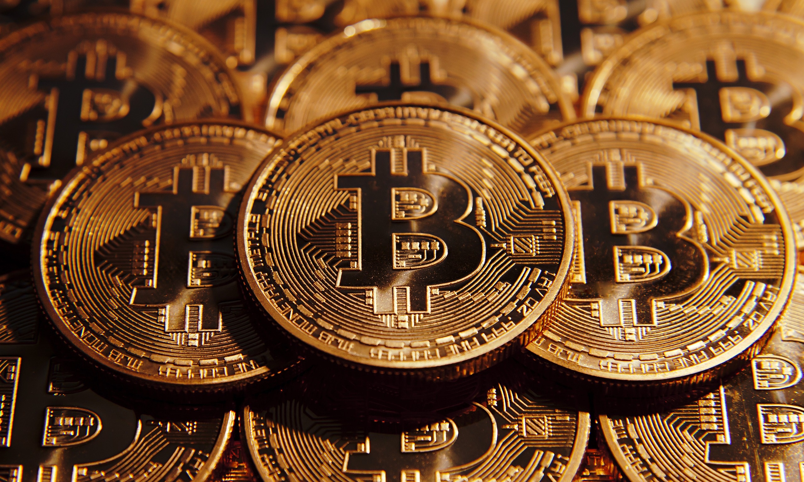  بیت‌کوین (Bitcoin)