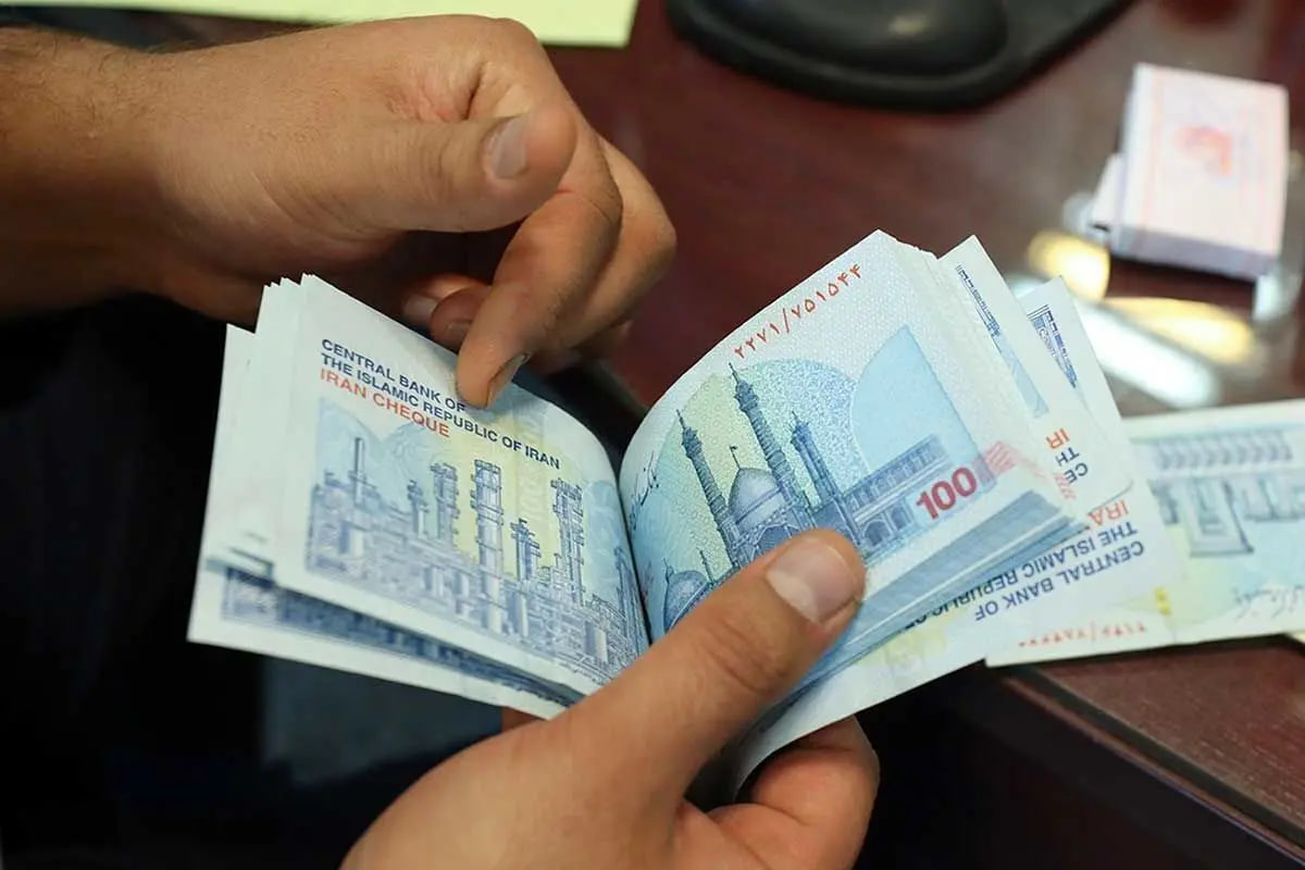 افزایش ۳۰ درصدی حقوق این کارمندان از شهریور