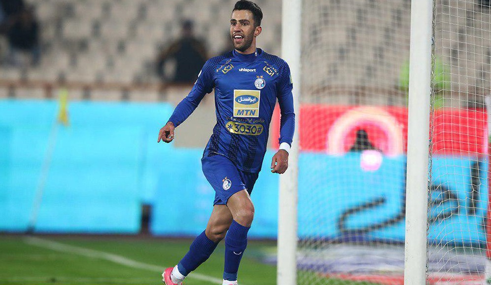 آرش رضاوند در استقلال ماندنی شد؟