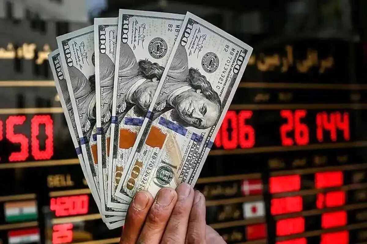 دلار برگشت؛ قیمت دلار امروز دوشنبه ۶ مرداد ۱۴۰۴