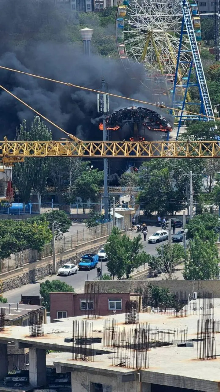 آتش‌سوزی مهیب دستگاه رنجر در شهربازی تبریز