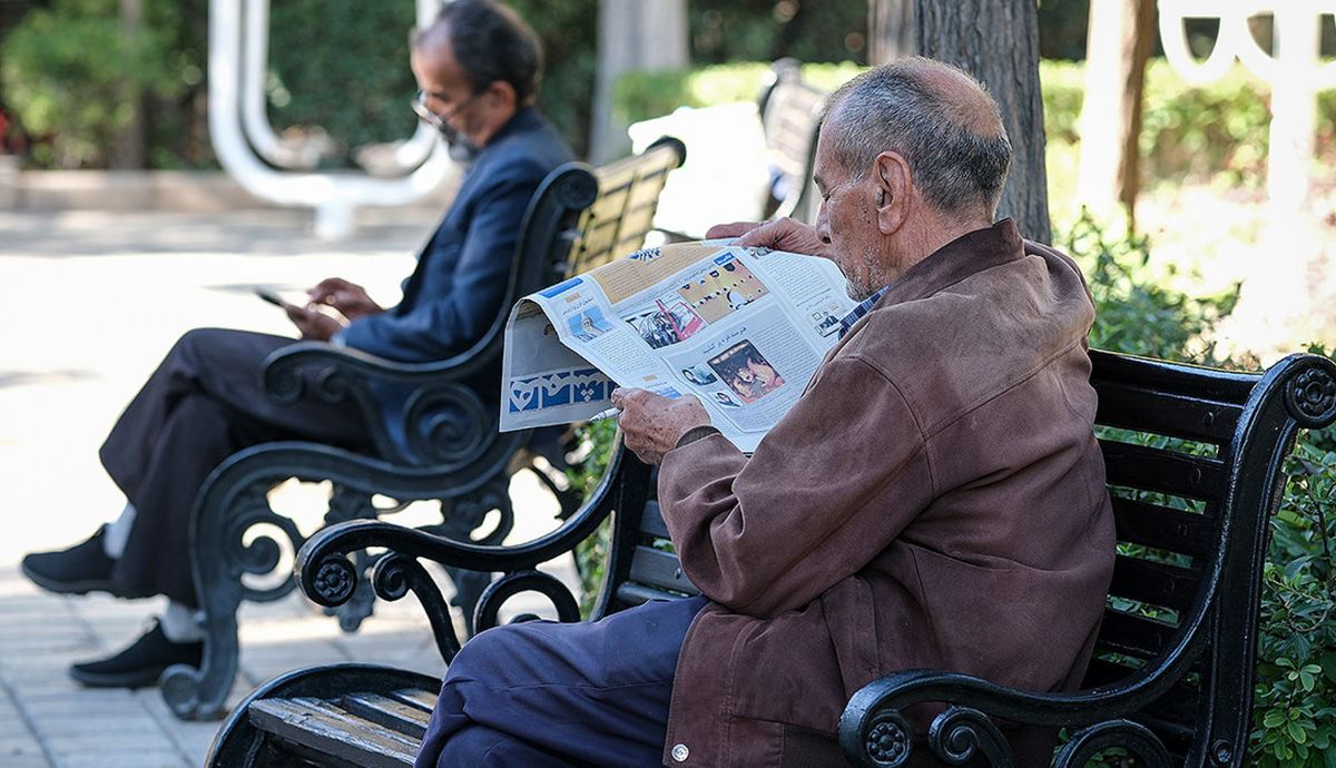 این بازنشستگان امروز عصر منتظر پرداخت حقوق باشند