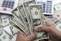 دلار بازهم برگشت؛قیمت دلار امروز  یکشنبه ۵ مرداد۱۴۰۴ 
