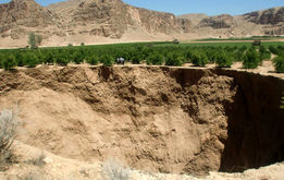 ضربه خشکسالی به آثار تاریخی؛ فرونشست زمین در کمین است!