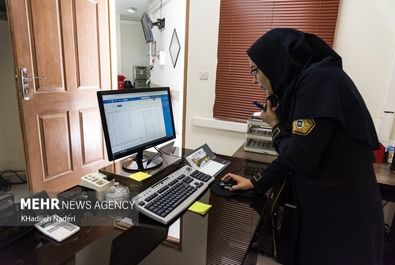 خانم آتش نشان زنان آتش نشان