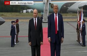تصاویر جنجالی از دیدار ترامپ و پوتین