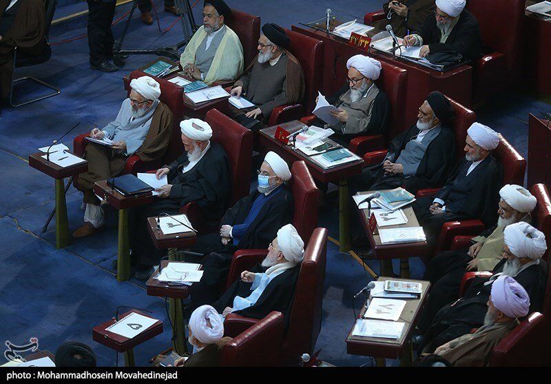 بیانیه رسمی مجلس خبرگان : رهبری با هیاهو و جوسازی، آسیب نخواهد دید