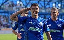 استقلال به دنبال مهاجم  مدنظر پرسپولیس